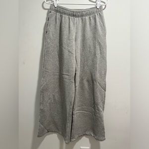 lowrise wide legged sweats